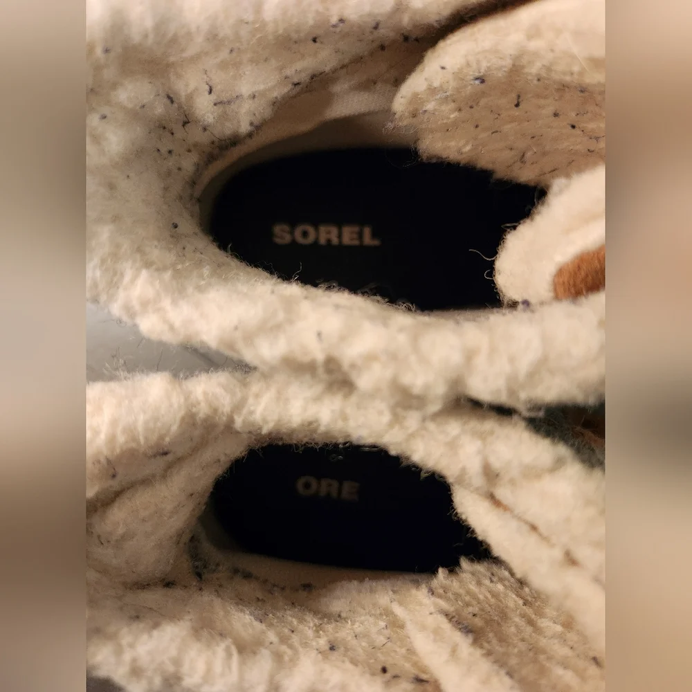 Sorel Waterproof Gray and Tan Boots - Picture 7 of 9